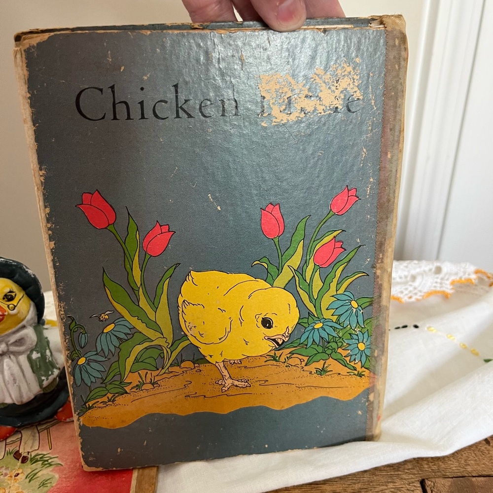 Set of 2 vintage hardback books chicken little and hoppity skip